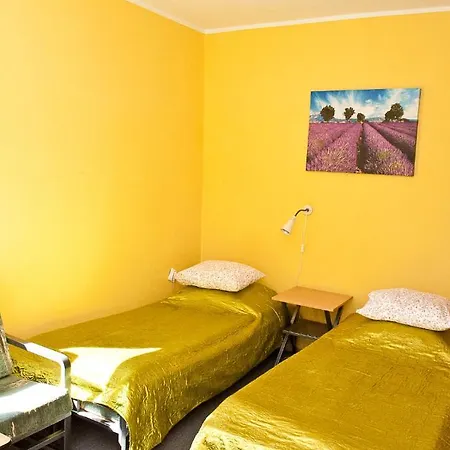 Homestay Nest Poznan
