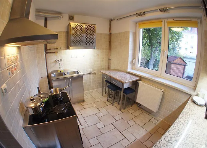 Homestay Nest Poznan